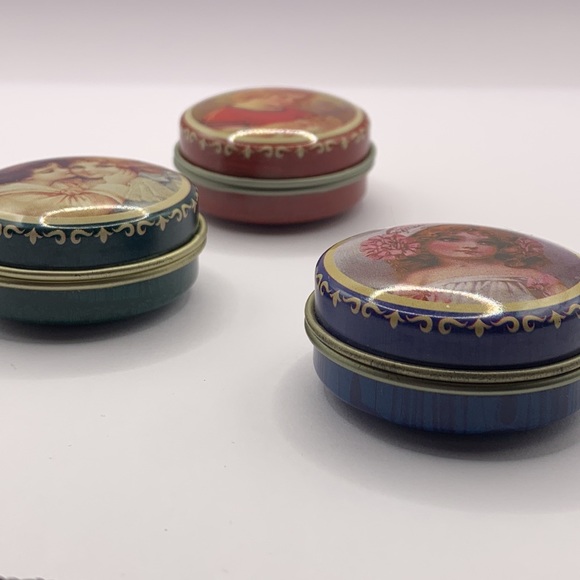 Pill box tin set of 3 or ring gift box NWOT - Picture 5 of 5